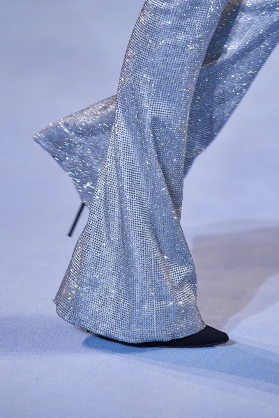 Look 94